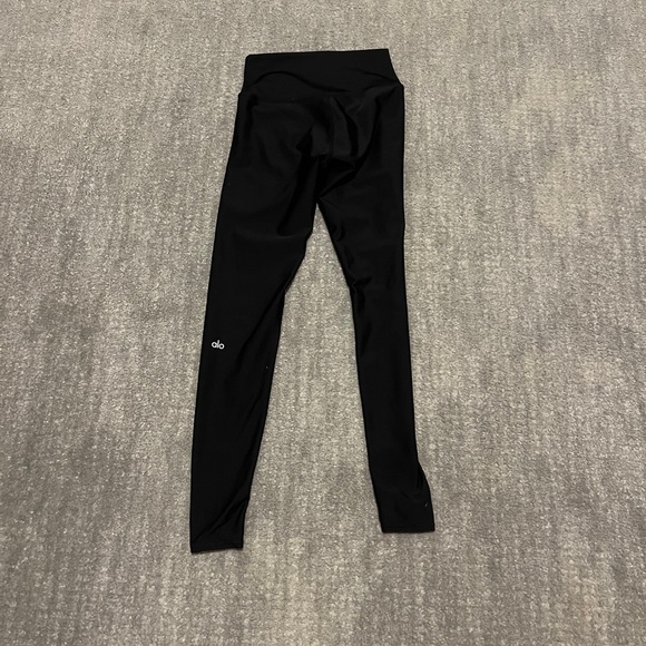 Alo Black High-Waisted Leggings - Picture 2 of 2